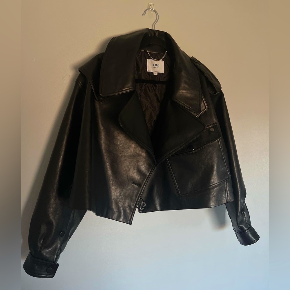 J.ING M/L black vegan leather jacket